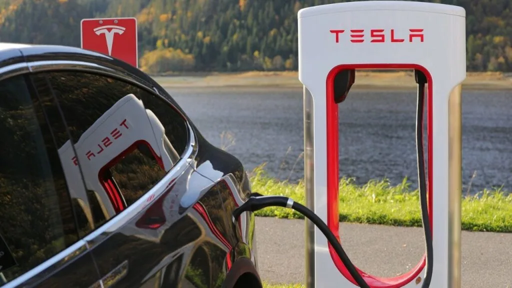 Electric Vehicle Chargers: Types, Charging Time, Infrastructures