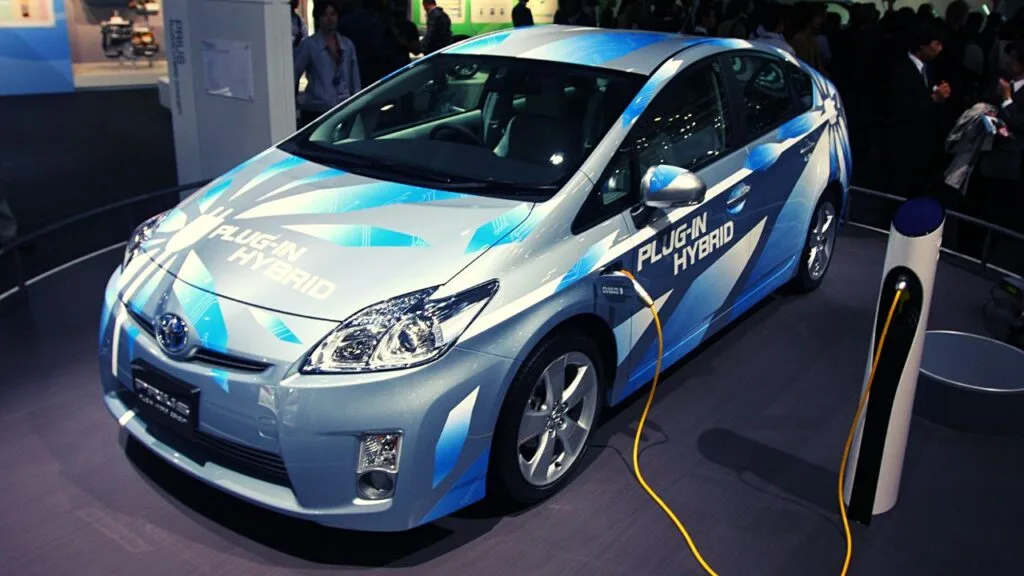 Plug-in Hybrid Electric Vehicles | What are PHEBs Actually?