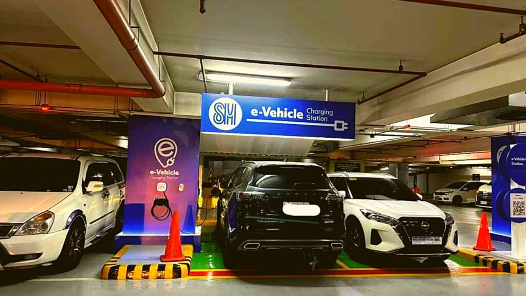 Advantages and Disadvantages Of Electric Cars